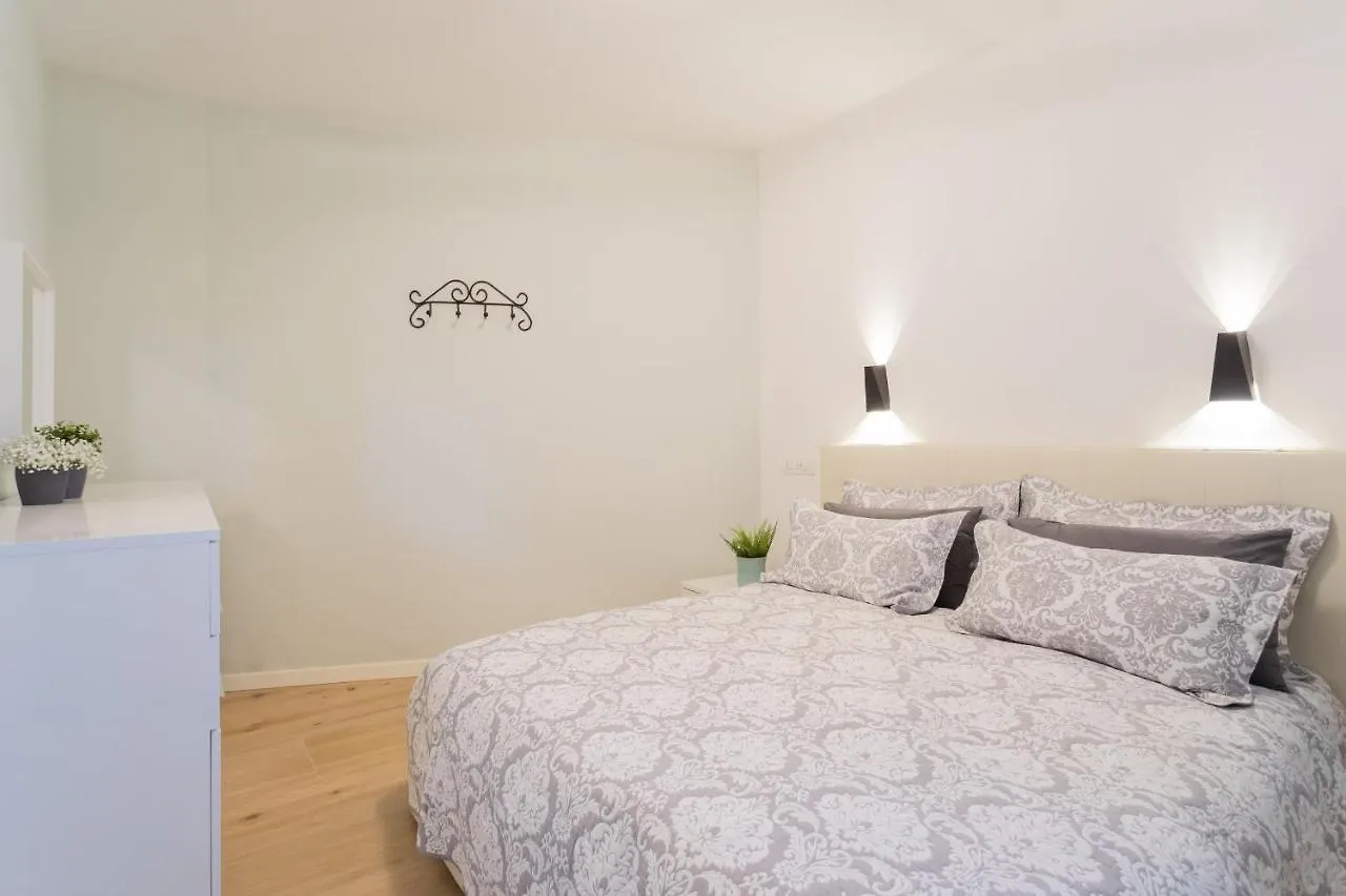 Luna & Stella Apartments By Rent All Como Argegno 0*,